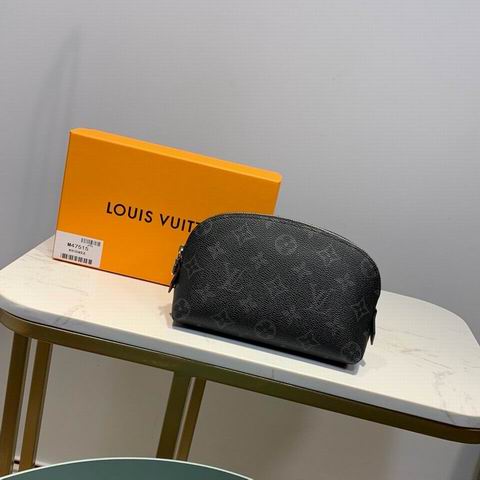 Louis Vuitton Beauty Bag ID:20230215-55